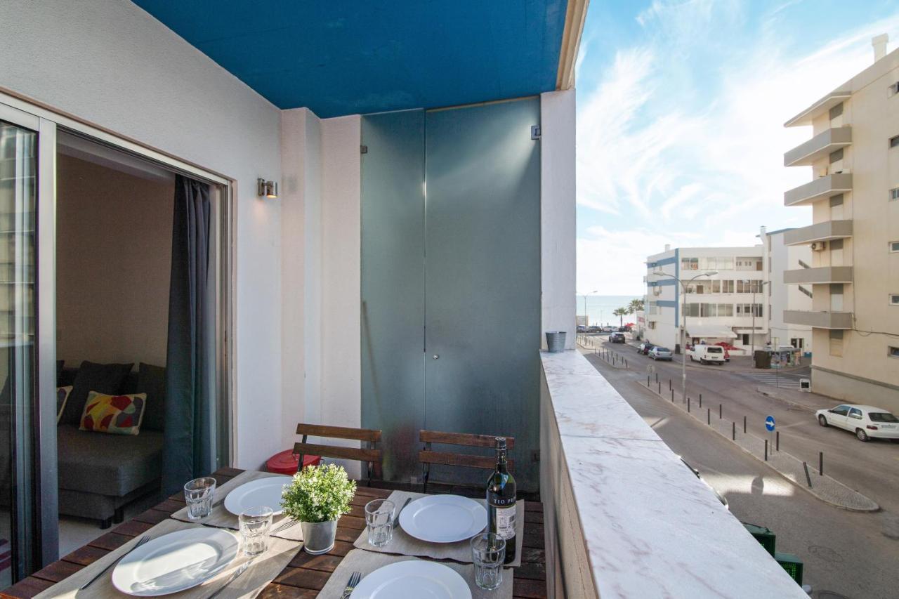 Modern Apartment By The Sea Quarteira Luaran gambar