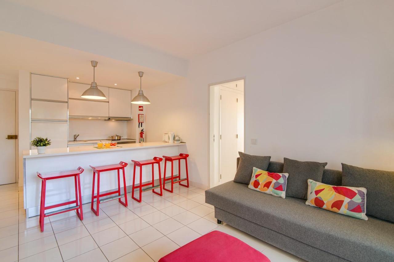 Modern Apartment By The Sea Quarteira Luaran gambar